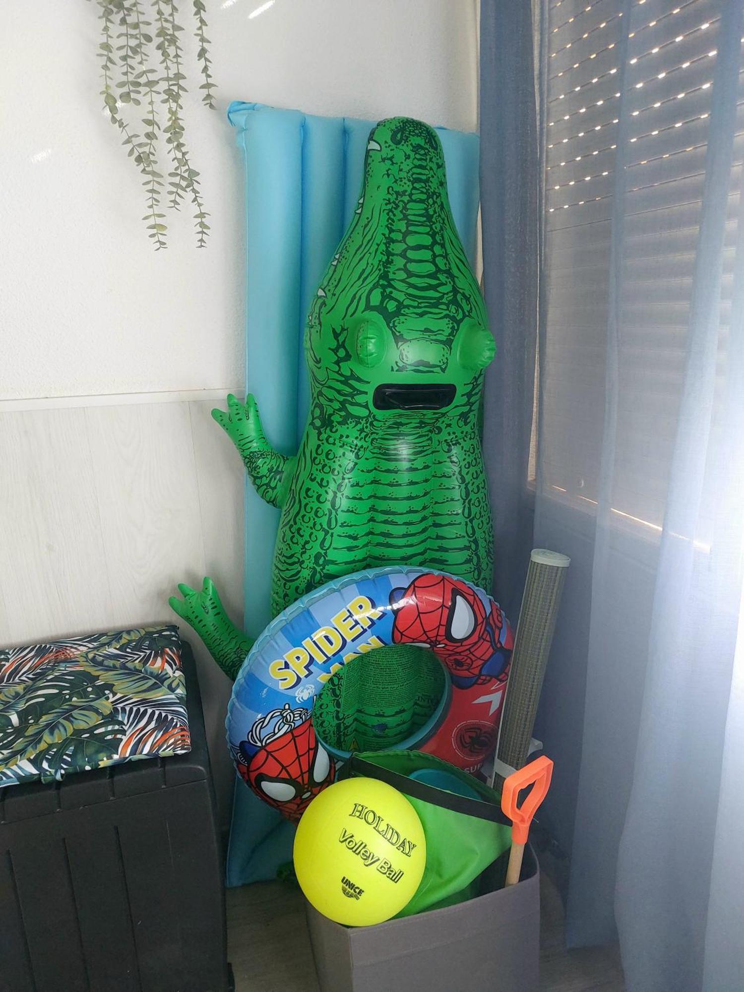 M&G Cozy Studio Apartment -Beachfront,Wifi,Aircon,Fullyequipped ラ・マンガ・デル・マール・メノール エクステリア 写真